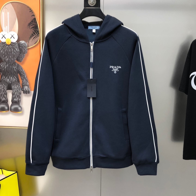 Pra*a outwear
